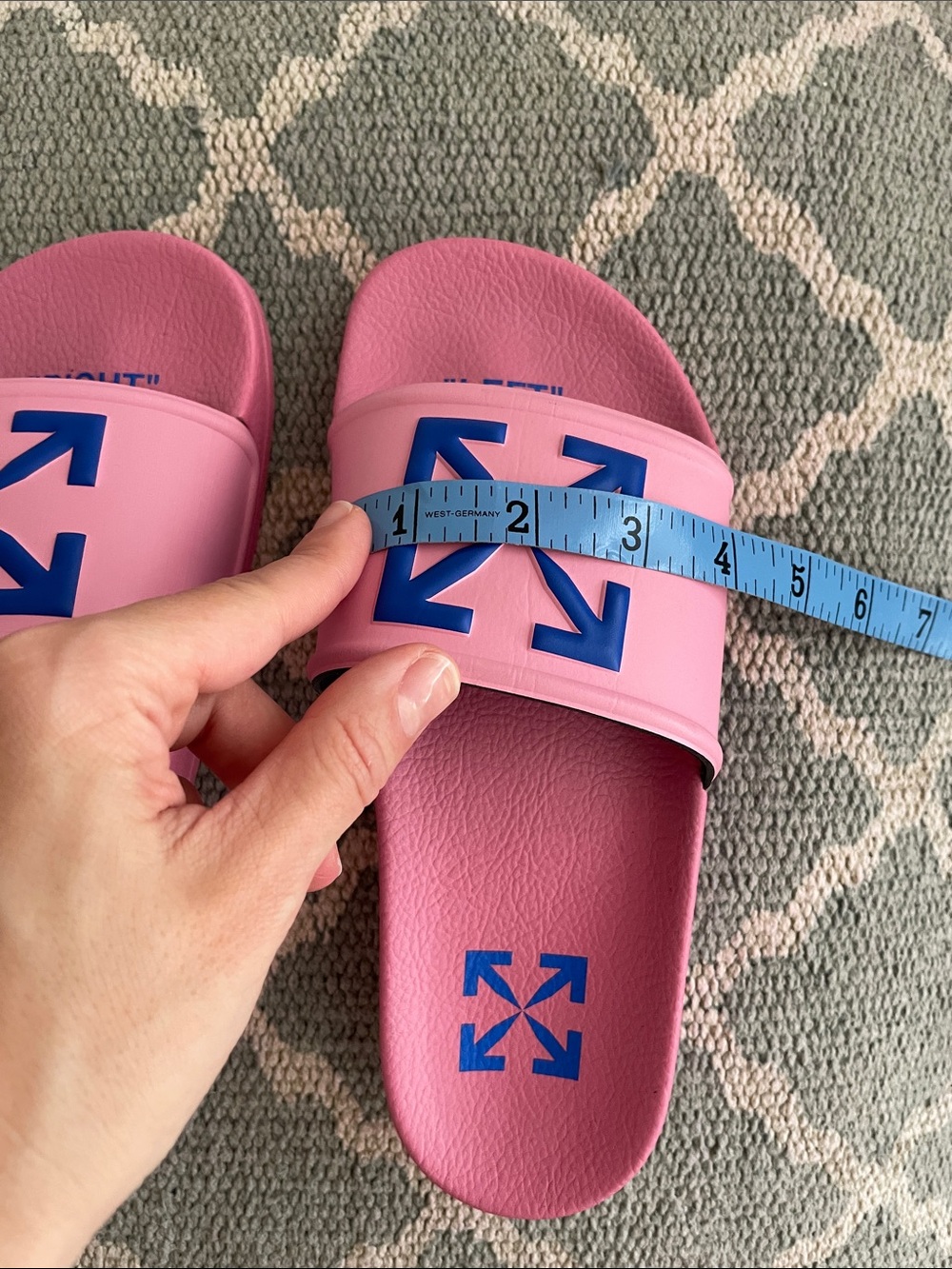 NIB Off-White Arrow Pool Slide Sandal Size 6 (Nordstrom Exclusive) - Picture 11 of 16